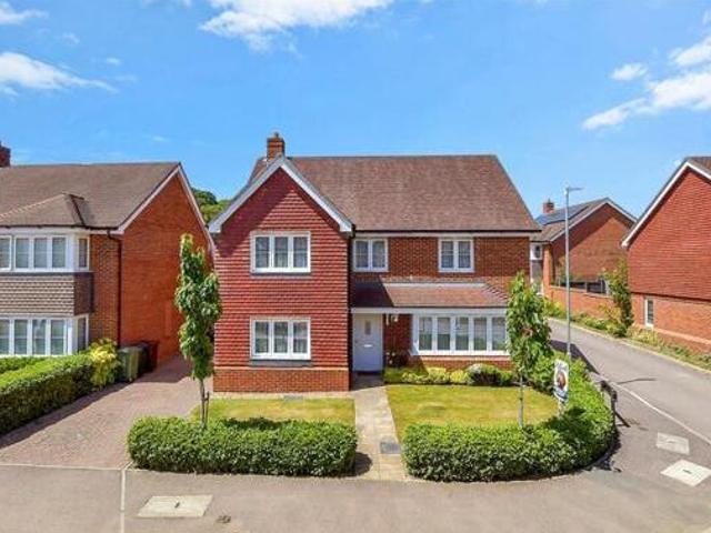 House for sale in Midway, Kent