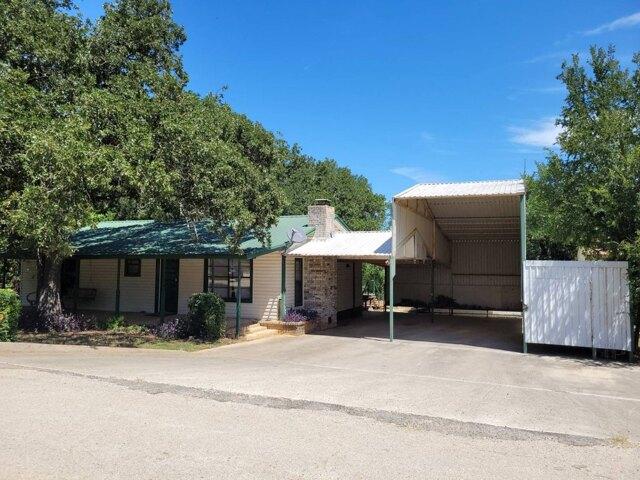 House for sale in Comanche, Texas