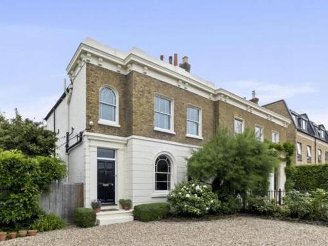House for sale in Bromley Green, Ashford