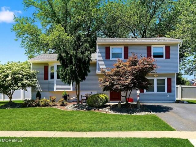 House for sale in Monmouth, New Jersey