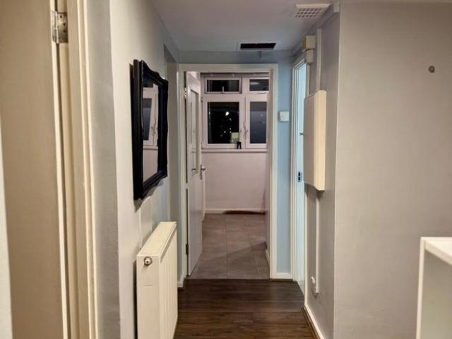 Apartment for rent in Bromley-by-Bow, Bow