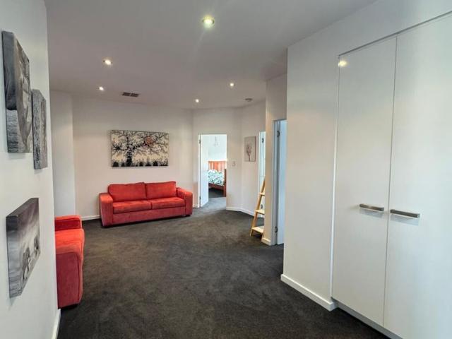 Room for rent in Horseshoe Creek, South Australia