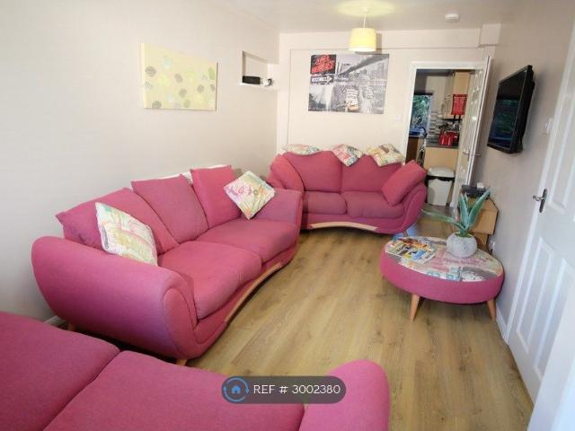 Room for rent in Quarrendon, Aylesbury