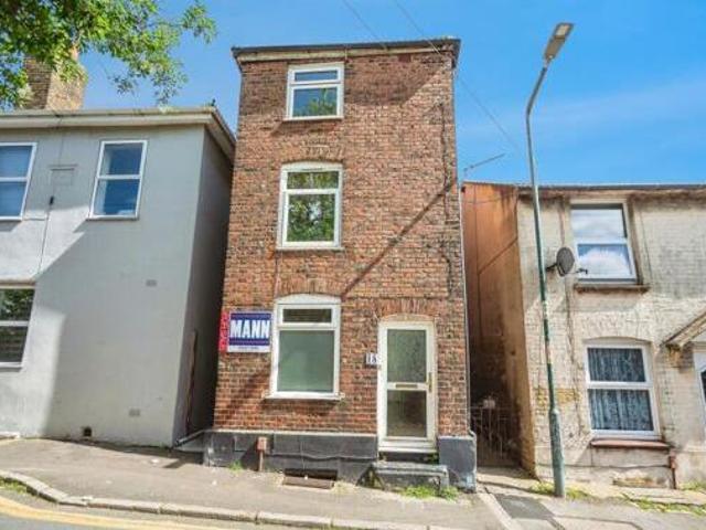 House for sale in Rochester, Kent