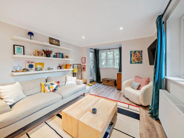 Apartment for rent in Fulham, Greater London