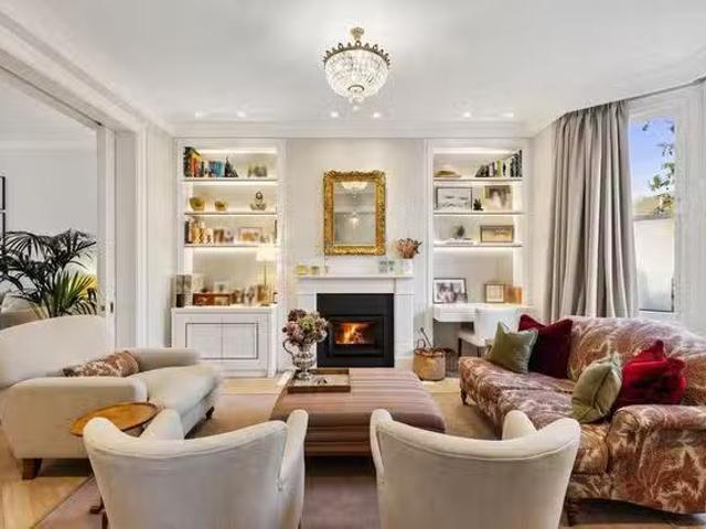 Apartment for rent in Knightsbridge, Greater London