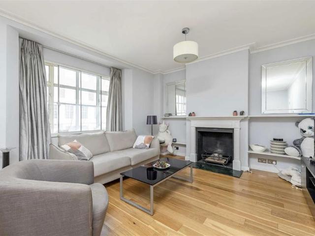 House for rent in Chelsea, Greater London
