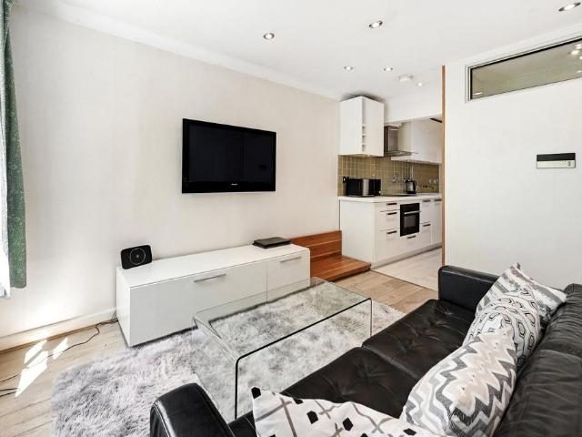 House for rent in Chelsea, Greater London