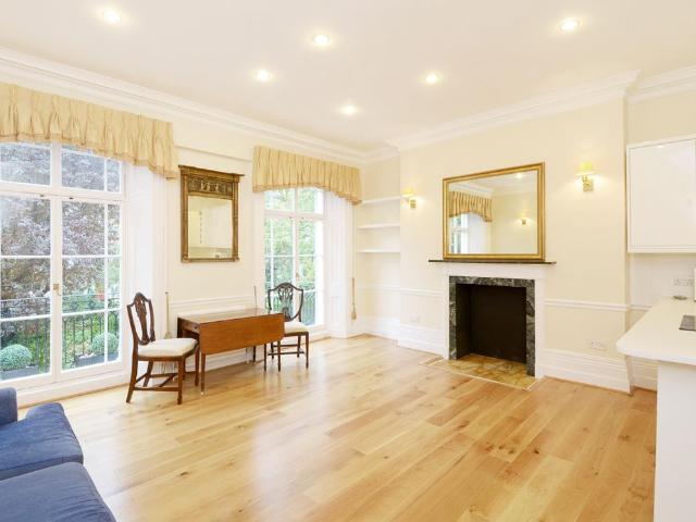 Apartment for rent in Chelsea, Greater London