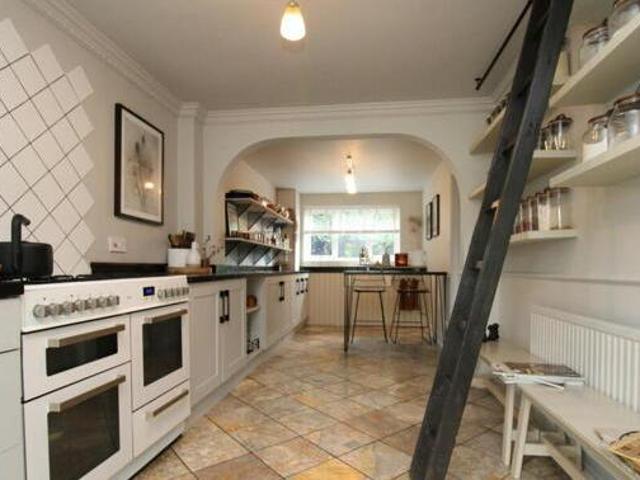 House for sale in Bromstone, Acol