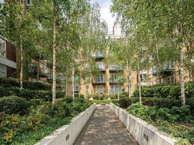 Apartment for rent in London Borough of Ealing, Greater London