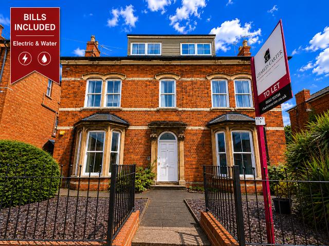 Studio for rent in St John's, Worcestershire