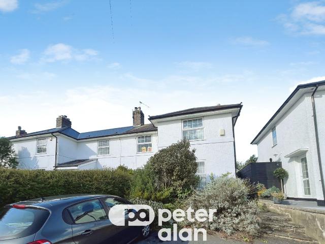 Apartment for rent in The Knap, Barry