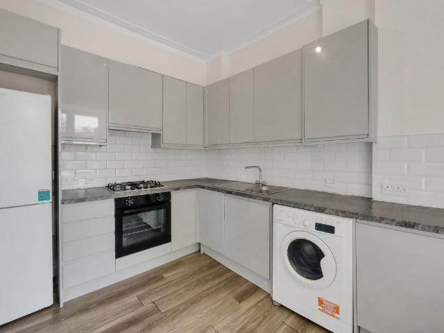 Apartment for rent in Willesden Green, Greater London