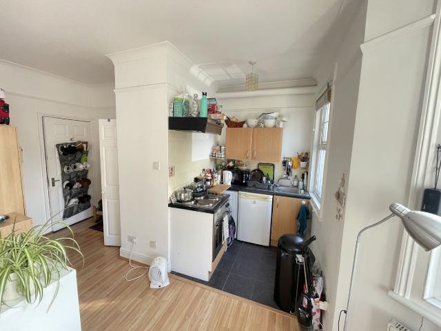 Studio for rent in Dollis Hill, Greater London