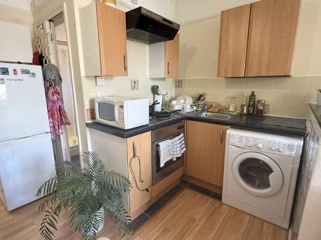 Studio for rent in Dollis Hill, Greater London