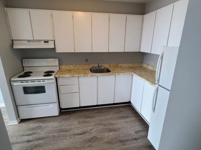 Apartment for rent in Mulhurst Bay, Ontario