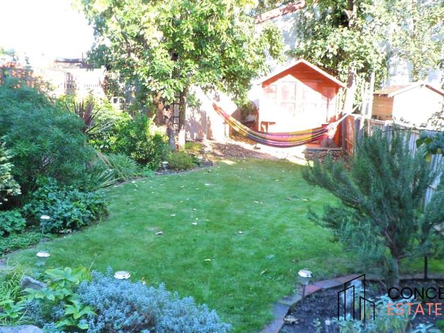 House for rent in London Borough of Merton, Raynes Park