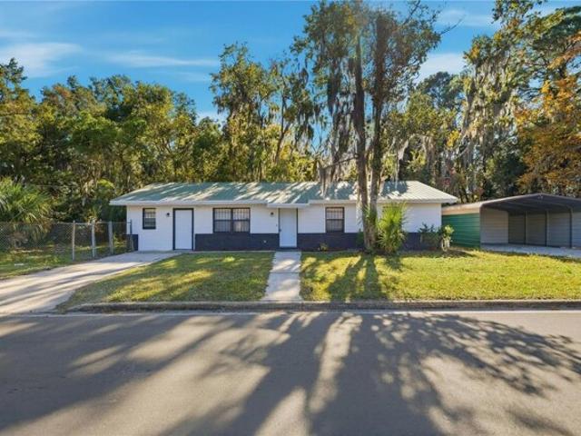 House for sale in Palatka, Florida
