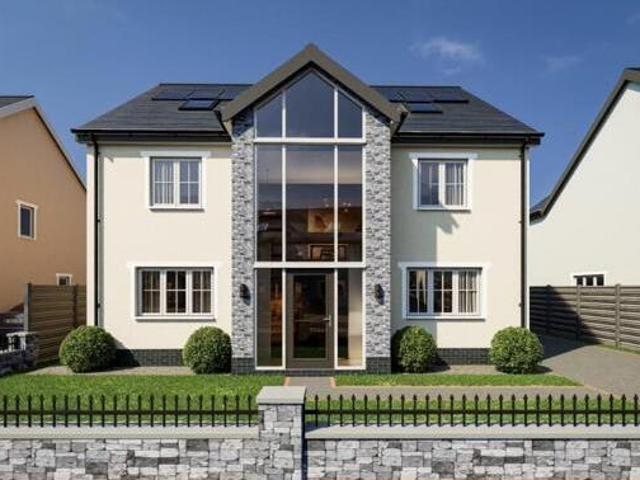 House for sale in Carmarthen, Wales