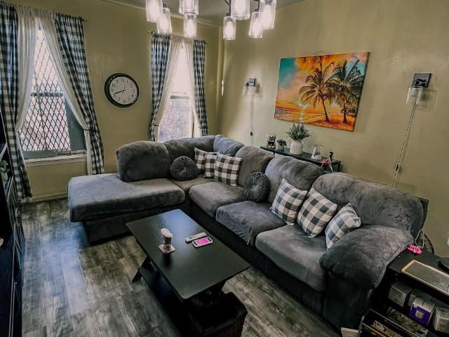 Apartment for sale in The Bronx, Arverne