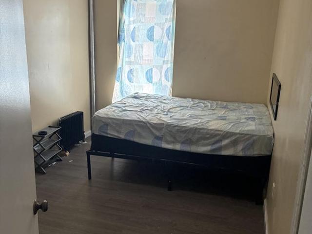 Room for rent in The Bronx, Arverne