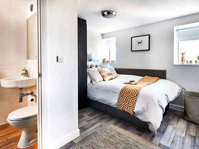 Room for rent in City Centre, Feckenham