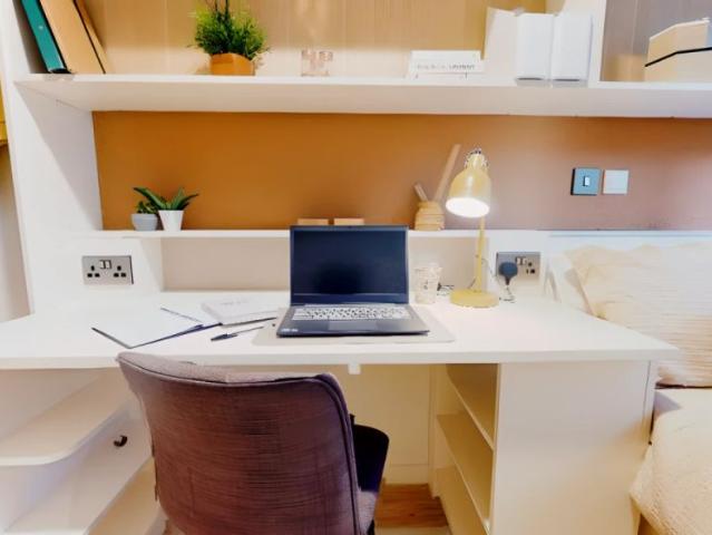 Room for rent in Bankside, Greater London