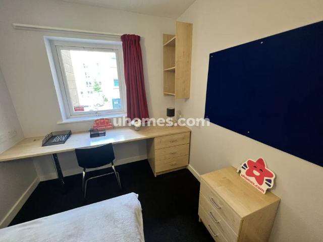 Room for rent in Huddersfield, West Yorkshire