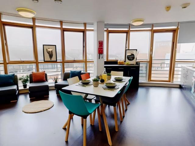 Room for rent in Royal Borough of Kingston upon Thames, Greater London