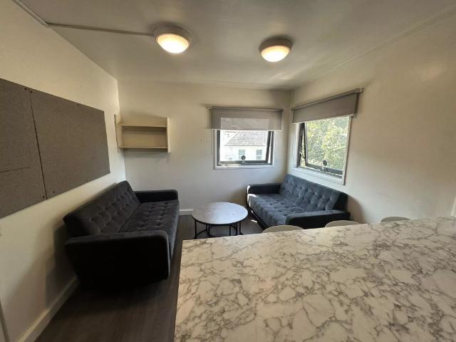 Room for rent in Lipson Vale, Plymouth