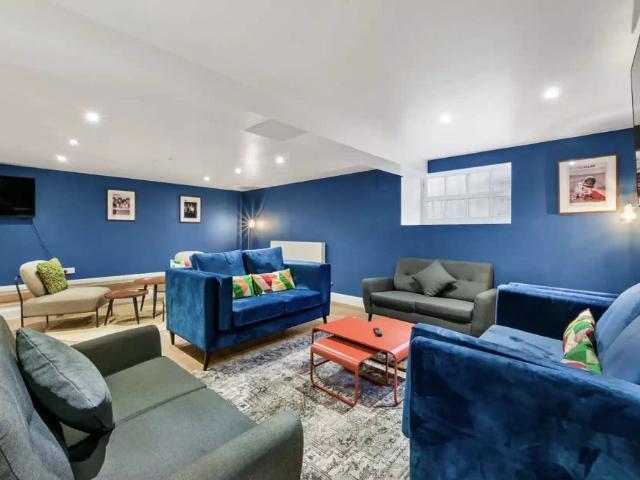 Room for rent in South Bank, Greater London