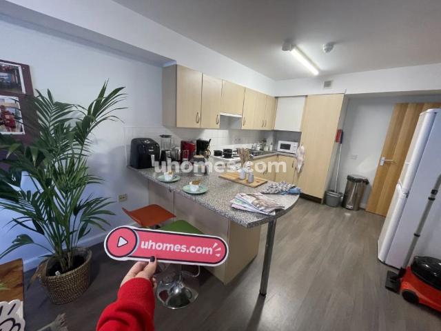 Room for rent in Lower Stoke, Coventry