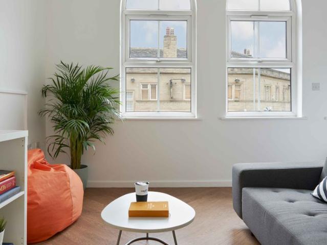 Room for rent in Huddersfield, West Yorkshire