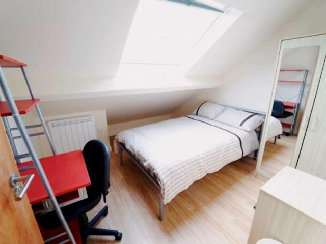 Room for rent in The Meadows, Haddon