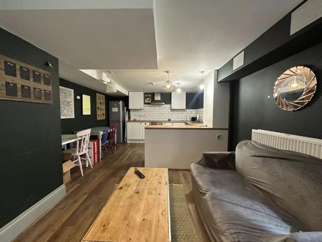 Room for rent in Headingley Hill, Headingley