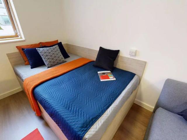 Studio for rent in Norbiton, Greater London