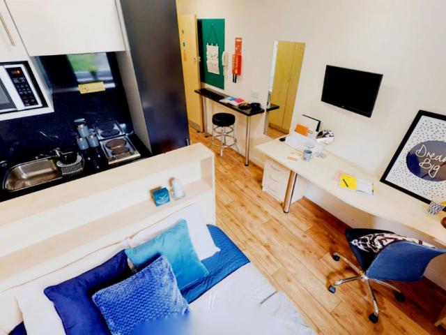 Studio for rent in Upper Bangor, Bangor