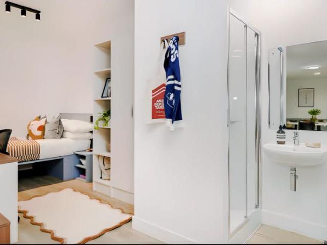 Studio for rent in Brabazon, Patchway