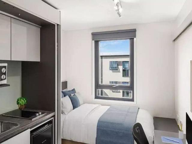 Studio for rent in Lower Holloway, Greater London