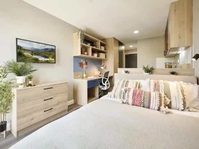 Studio for rent in The Slade, Oxfordshire