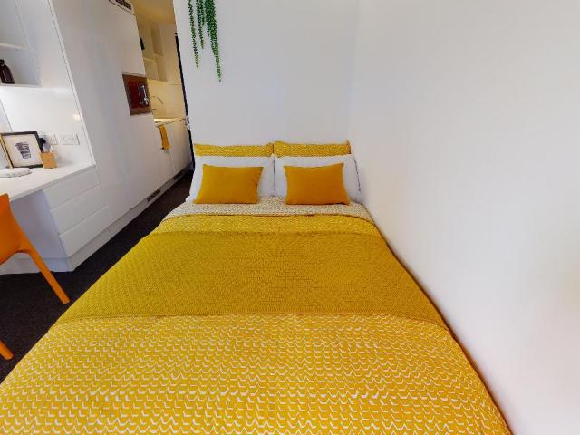 Room for rent in East Greenwich, Greater London