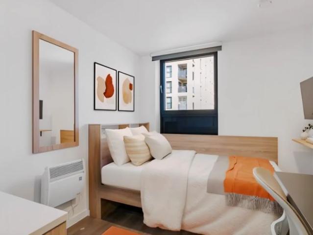 Studio for rent in Hale End, Greater London