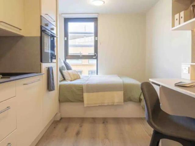 Studio for rent in Broadmead, Feckenham