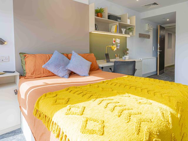 Room for rent in Vauxhall, Greater London