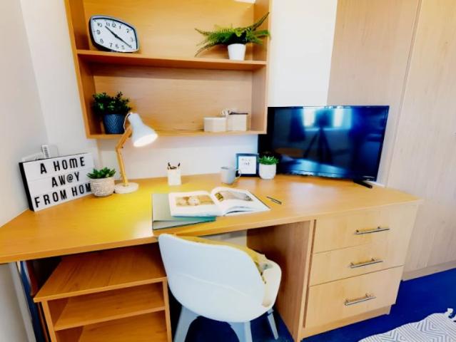 Studio for rent in New Boultham, Brayford