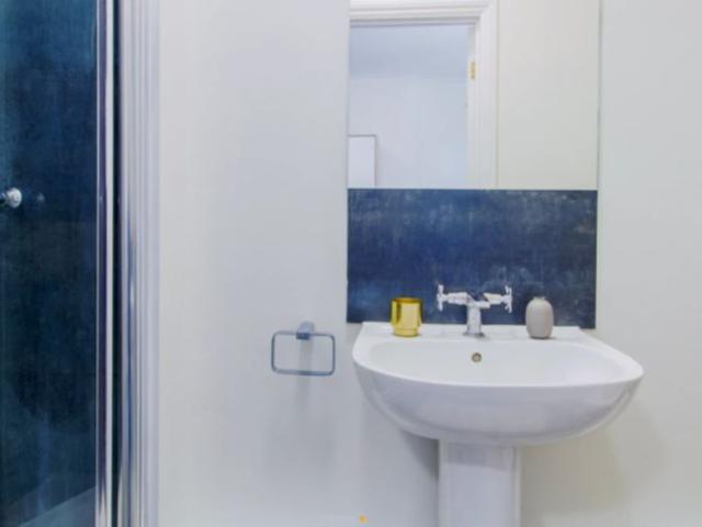Room for rent in Bloomsbury, Greater London