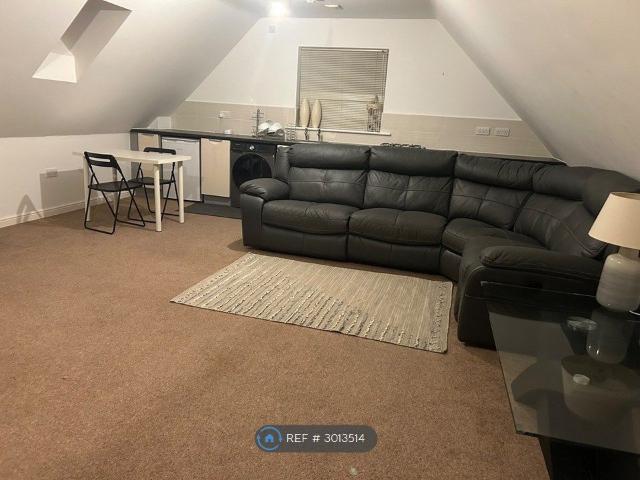 Studio for rent in Westwood Heath, West Midlands