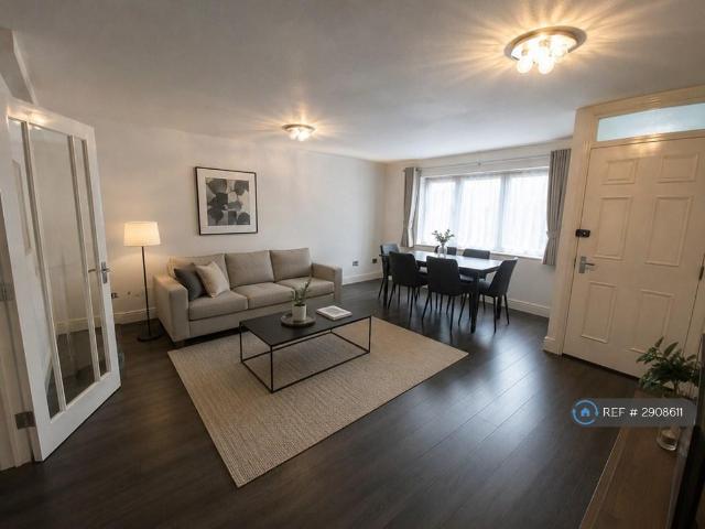 Apartment for rent in London Borough of Hounslow, Greater London
