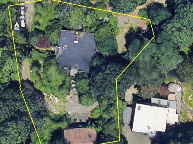Land for sale in Greenwich